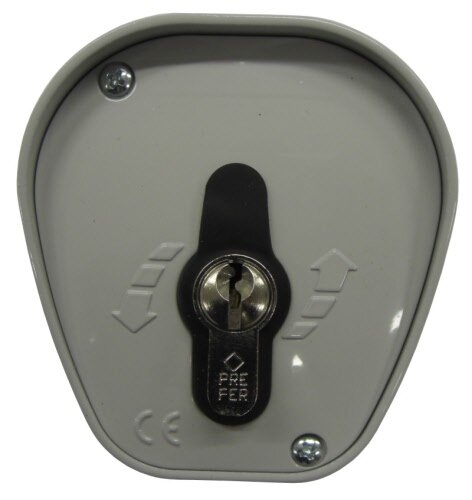 SBLO800 - klíčový spínač včetně bovdenu pro odblokování